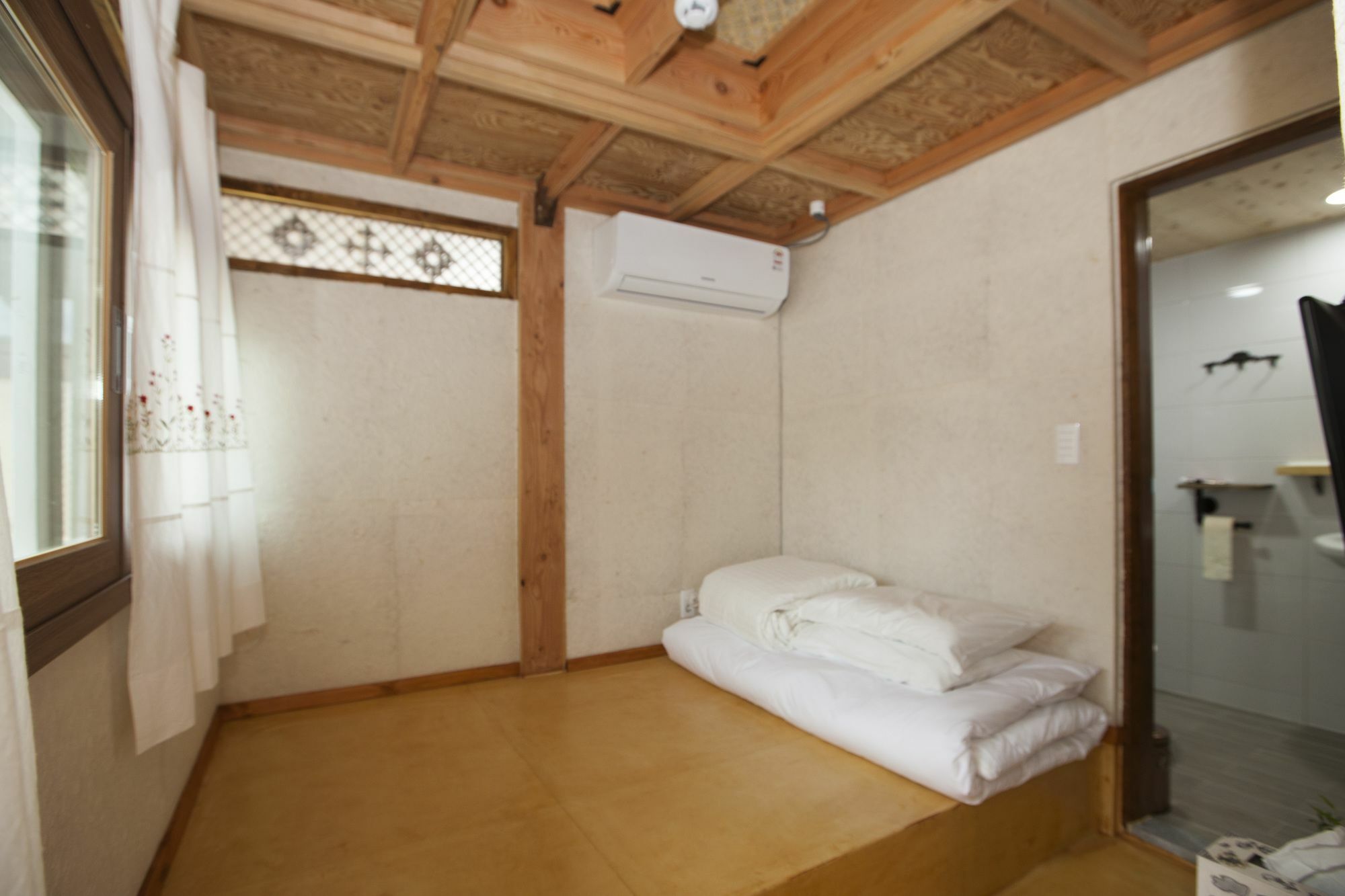The Hanok Jeonju Εξωτερικό φωτογραφία